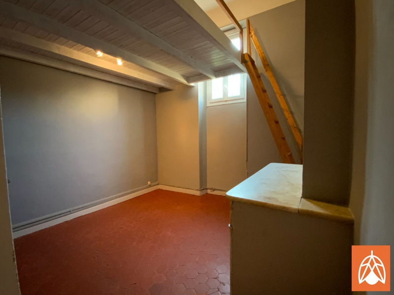 VALOREM, LOCATION Appartements T3, réf : 1577 / 709020