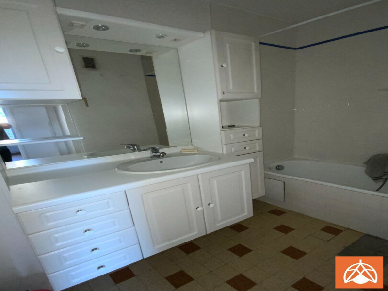 VALOREM, LOCATION Appartements T3, réf : 1577 / 711325