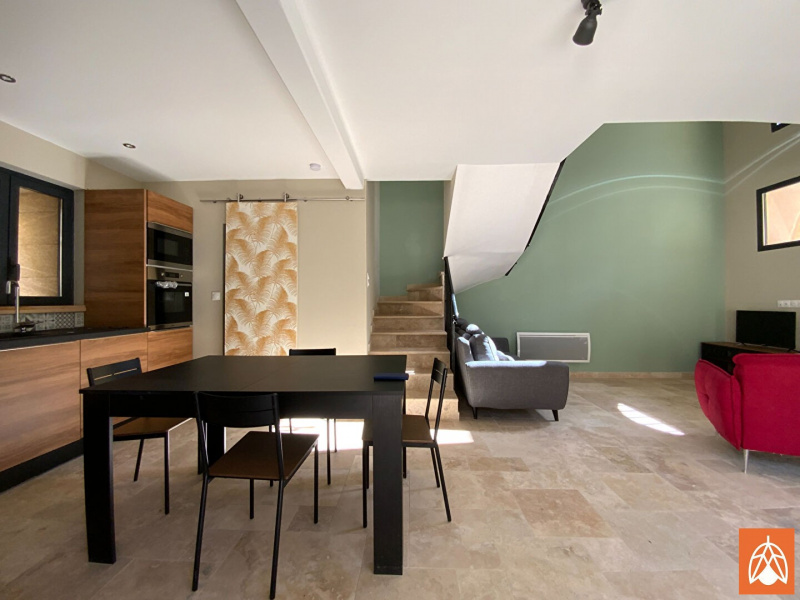 VALOREM, LOCATION Appartements T5 et Plus, réf : 1577 / 717267