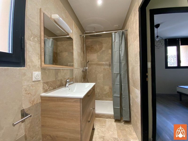 VALOREM, LOCATION Appartements T5 et Plus, réf : 1577 / 717267