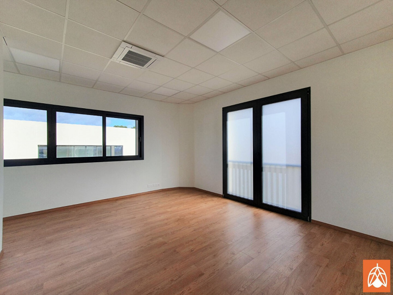 VALOREM, LOCATION Bureaux / Locaux, réf : 1577 / 686059