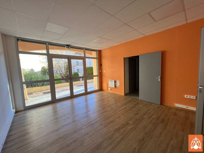 VALOREM, LOCATION Bureaux / Locaux, réf : 1577 / 723564