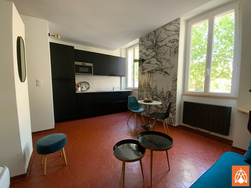 Location studio et t1 SALON DE PROVENCE