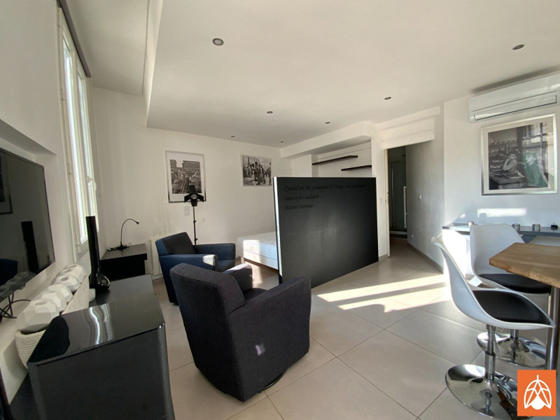 VALOREM, LOCATION Studios et T1, réf : 1577 / 684924