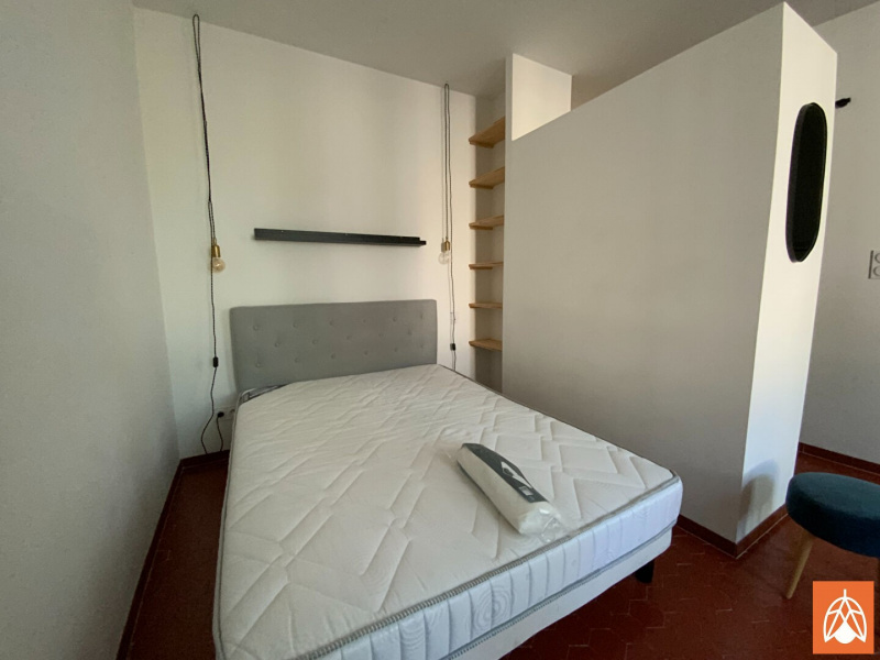 VALOREM, LOCATION Studios et T1, réf : 1577 / 702790