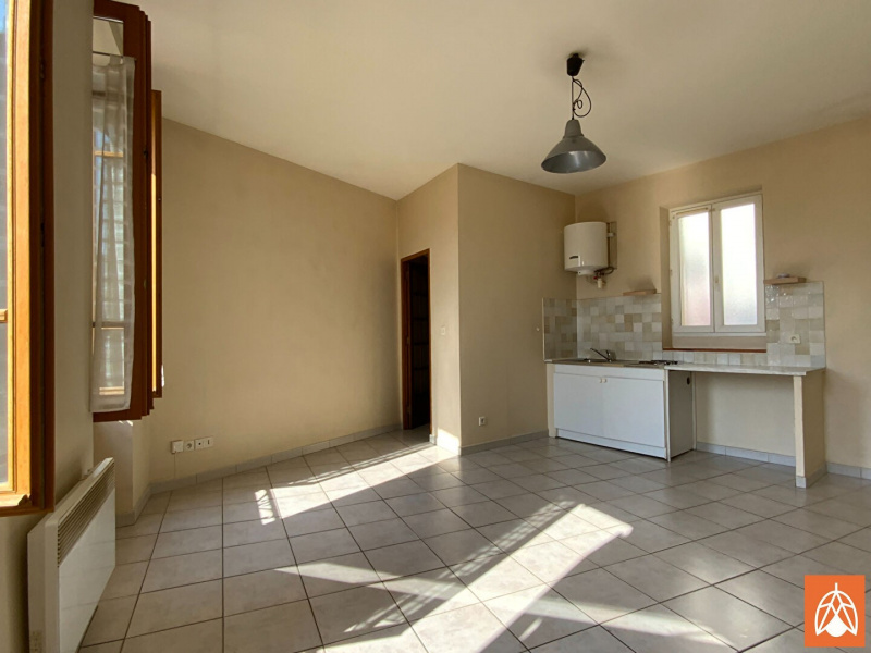 VALOREM, LOCATION Studios et T1, réf : 1577 / 706761