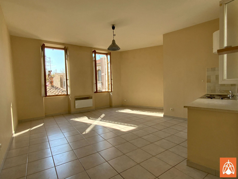 VALOREM, LOCATION Studios et T1, réf : 1577 / 706761