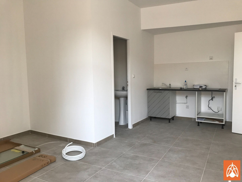 VALOREM, LOCATION Studios et T1, réf : 1577 / 720705