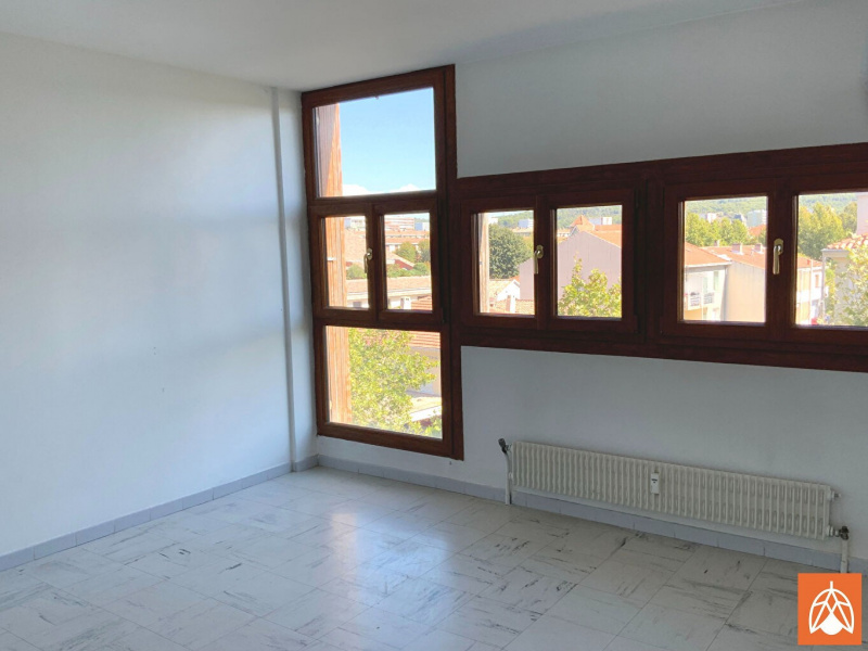 VALOREM, VENTE Appartements T2, réf : 1577 / 725360