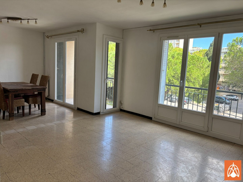 VALOREM, VENTE Appartements T4, réf : 1577 / 725338