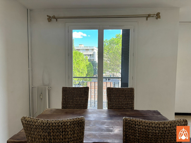 VALOREM, VENTE Appartements T4, réf : 1577 / 725338