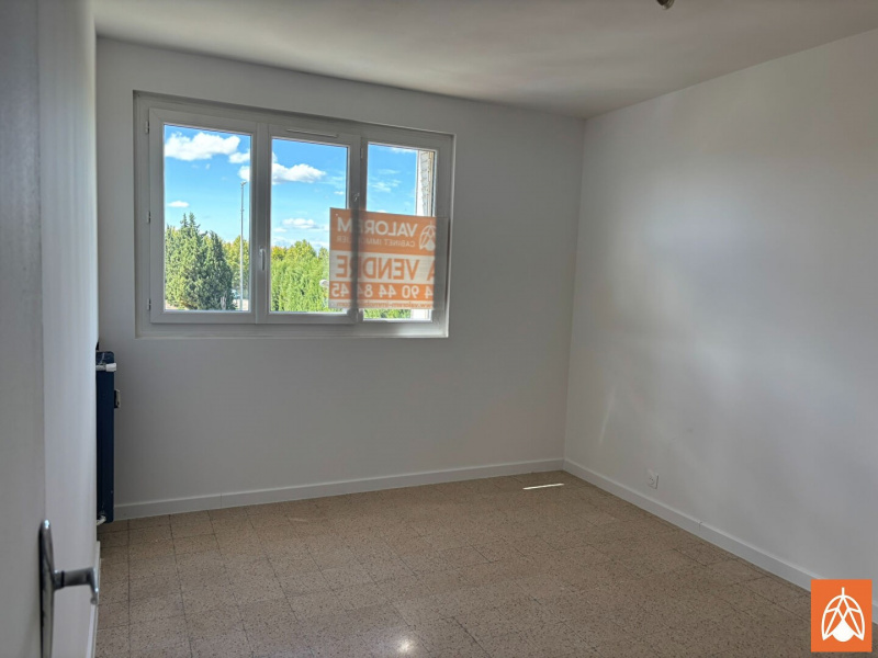 VALOREM, VENTE Appartements T4, réf : 1577 / 725338