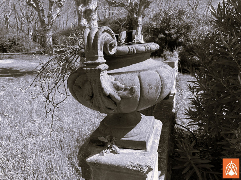 VALOREM, VENTE Châteaux, réf : 1577 / 724405